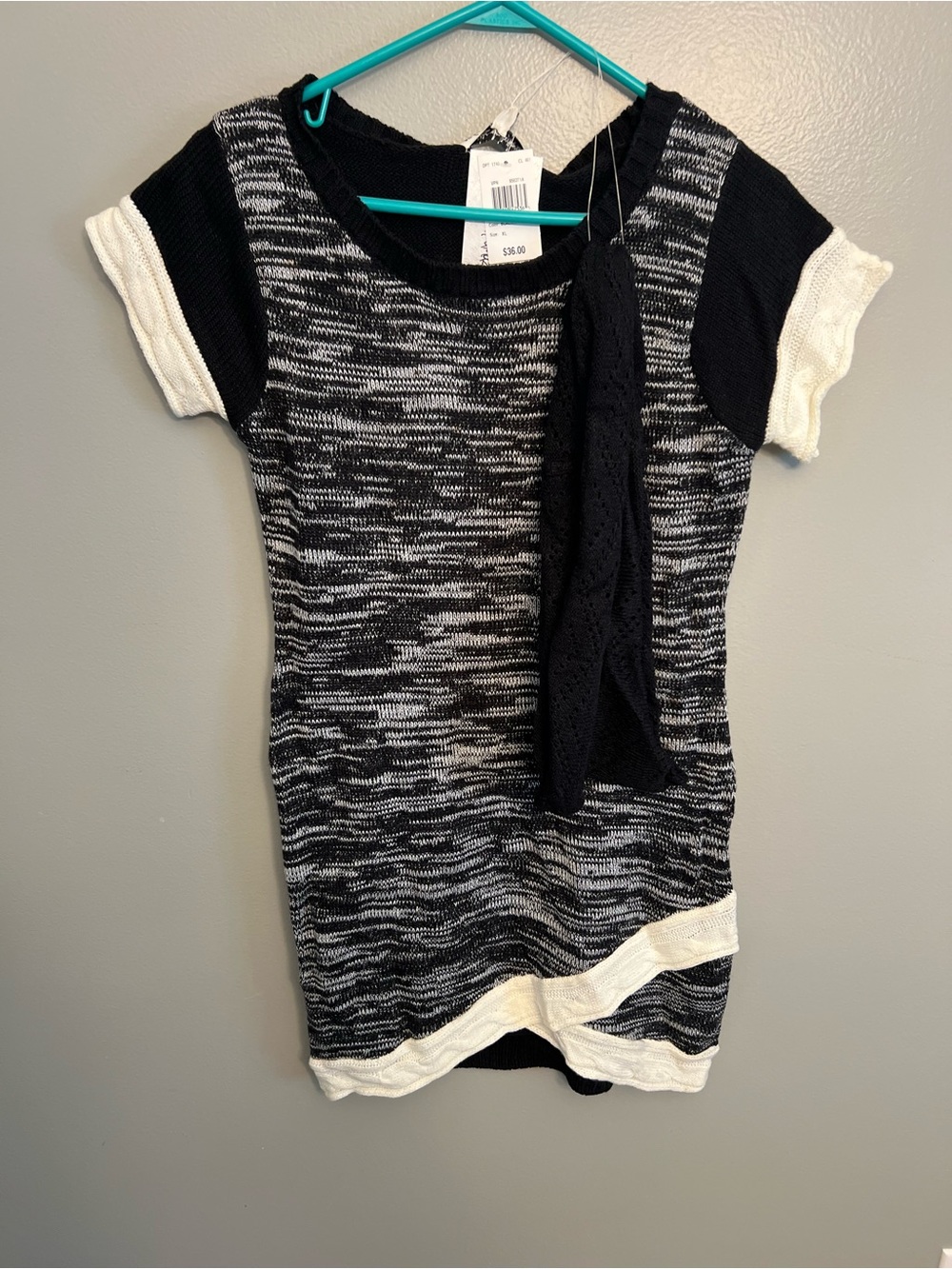 Black & white sweater tunic